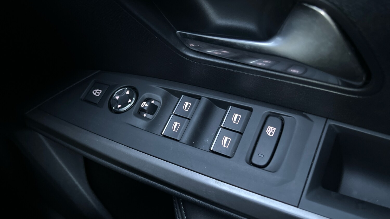 Used Peugeot 3008 2025 for sale - 77218119: Photo 22