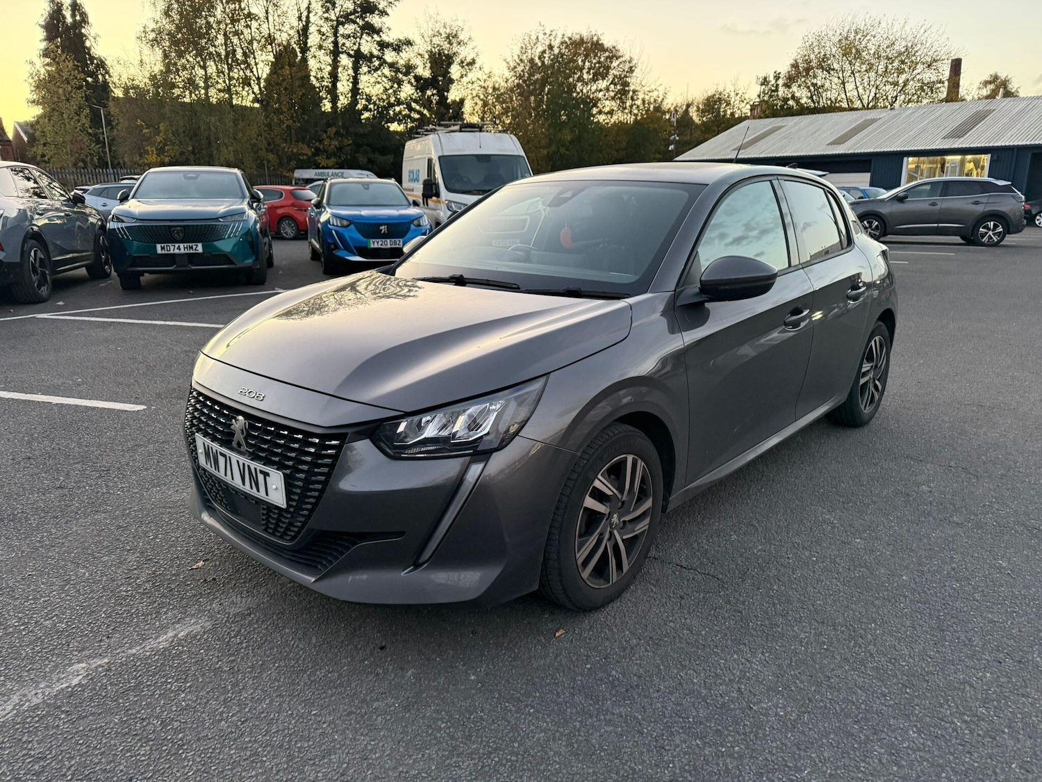 Used Peugeot 208 2021 for sale - 76410174: Photo 2