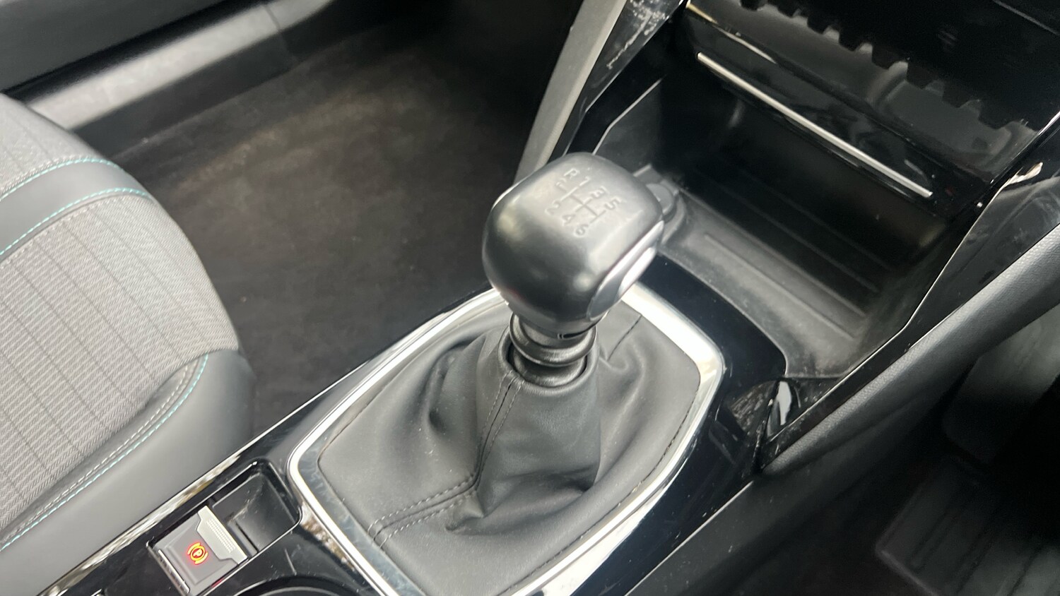 Used Peugeot 2008 2022 for sale - 76110314: Photo 20