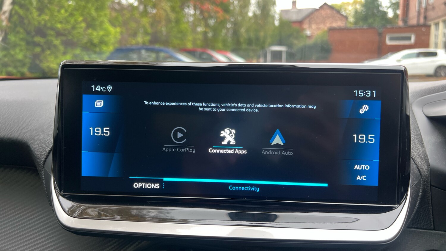 Used Peugeot 2008 2022 for sale - 76110314: Photo 31