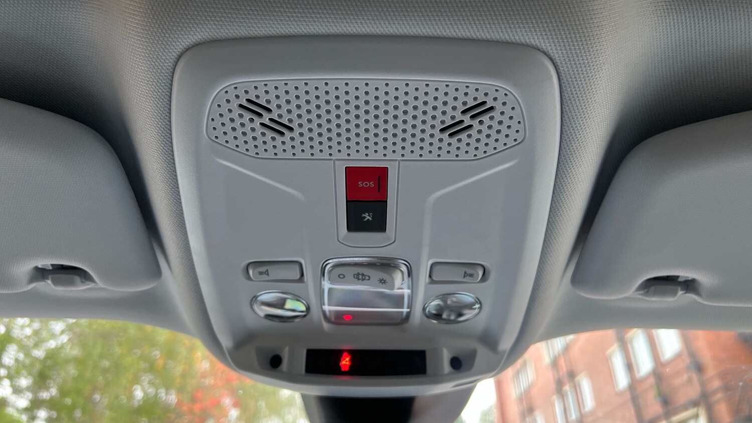 Used Peugeot 2008 2022 for sale - 76110314: Photo 37