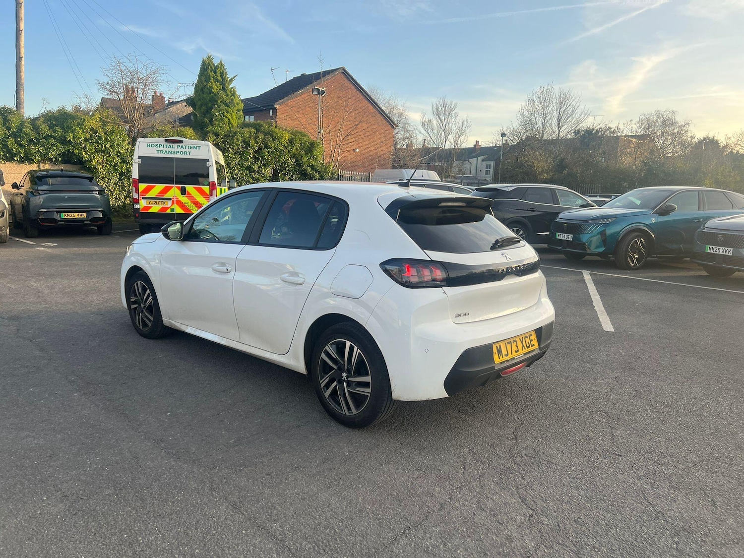 Used Peugeot 208 2023 for sale - 77941371: Photo 3