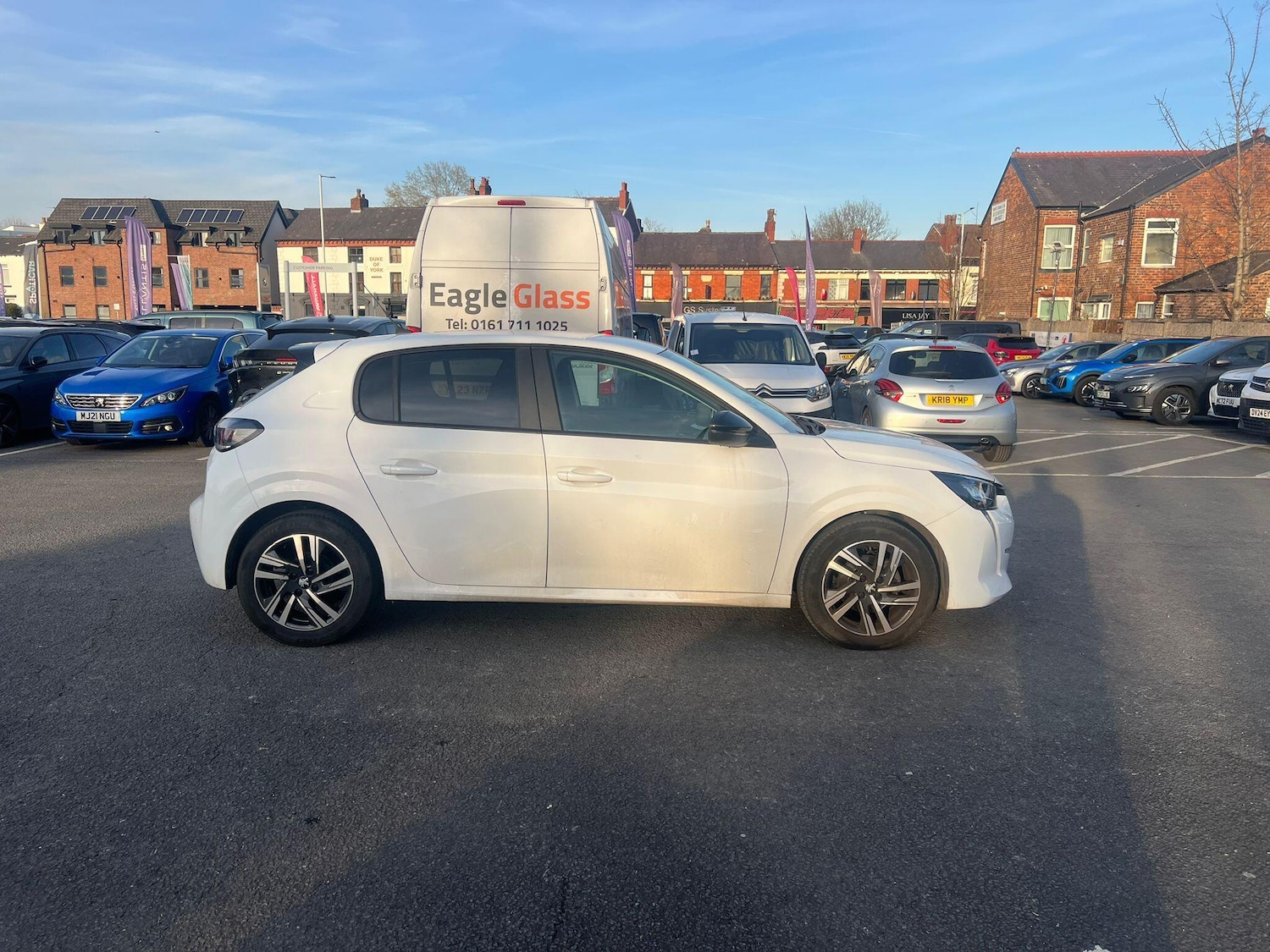 Used Peugeot 208 2023 for sale - 77941371: Photo 4