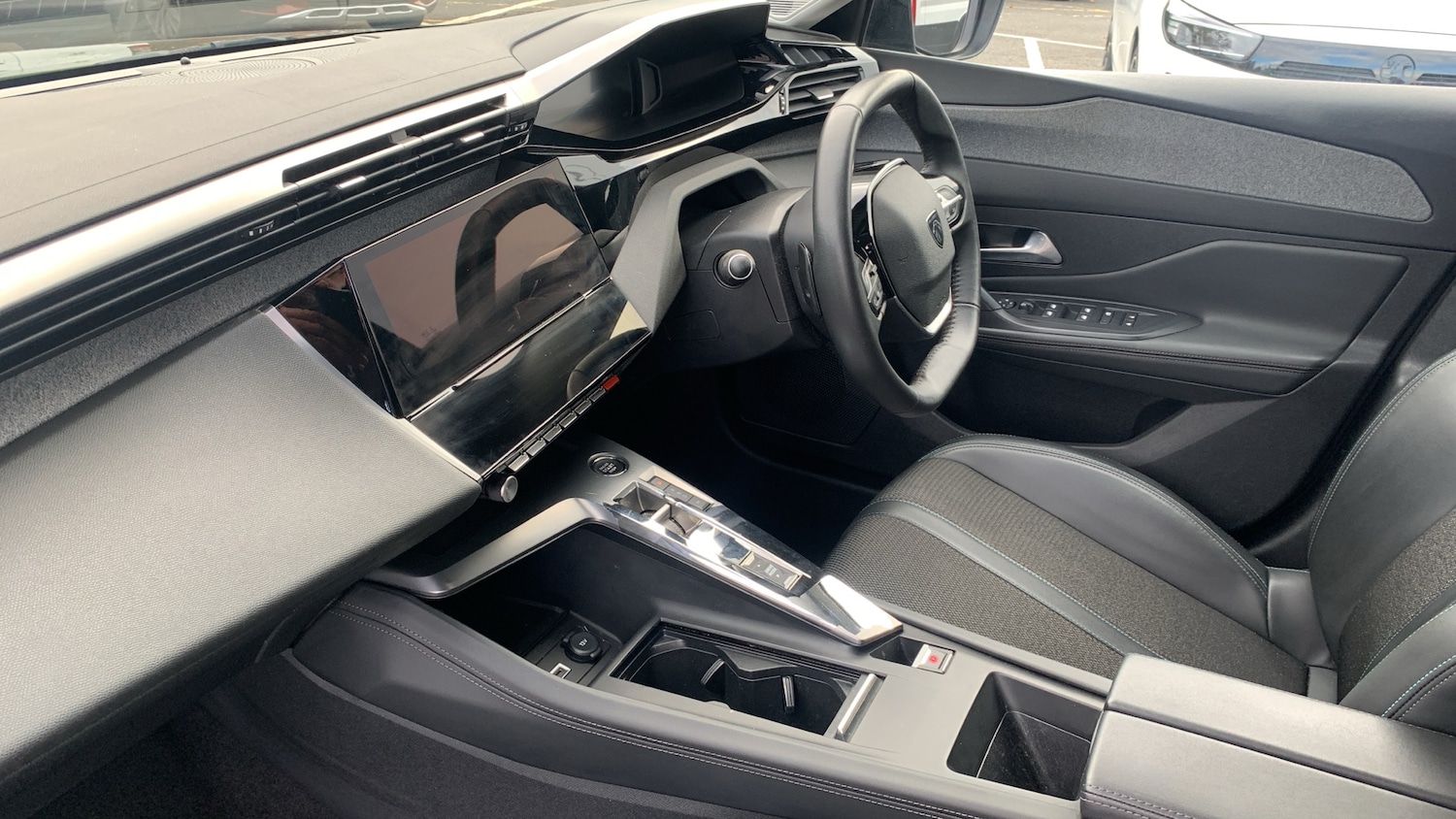 Used Peugeot 308 2023 for sale - 76659895: Photo 12