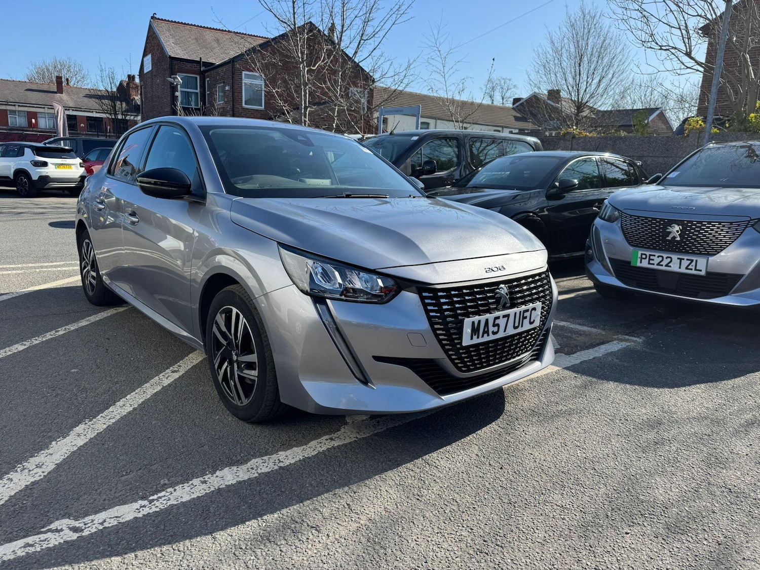 Used Peugeot 208 2023 for sale - 77941339: Photo 2