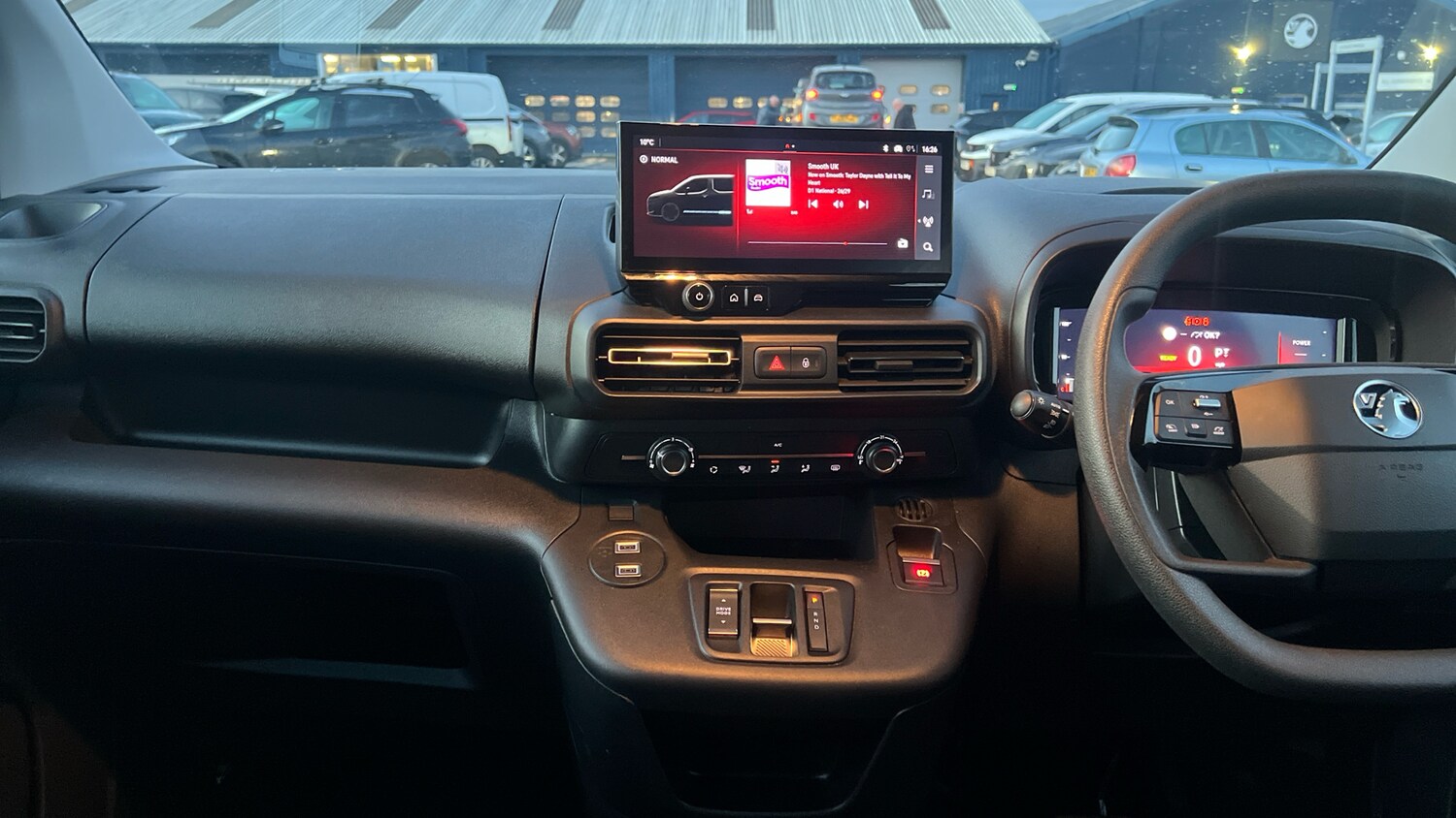 Used Vauxhall Combo Life Electric 2025 for sale - 77102466: Photo 10