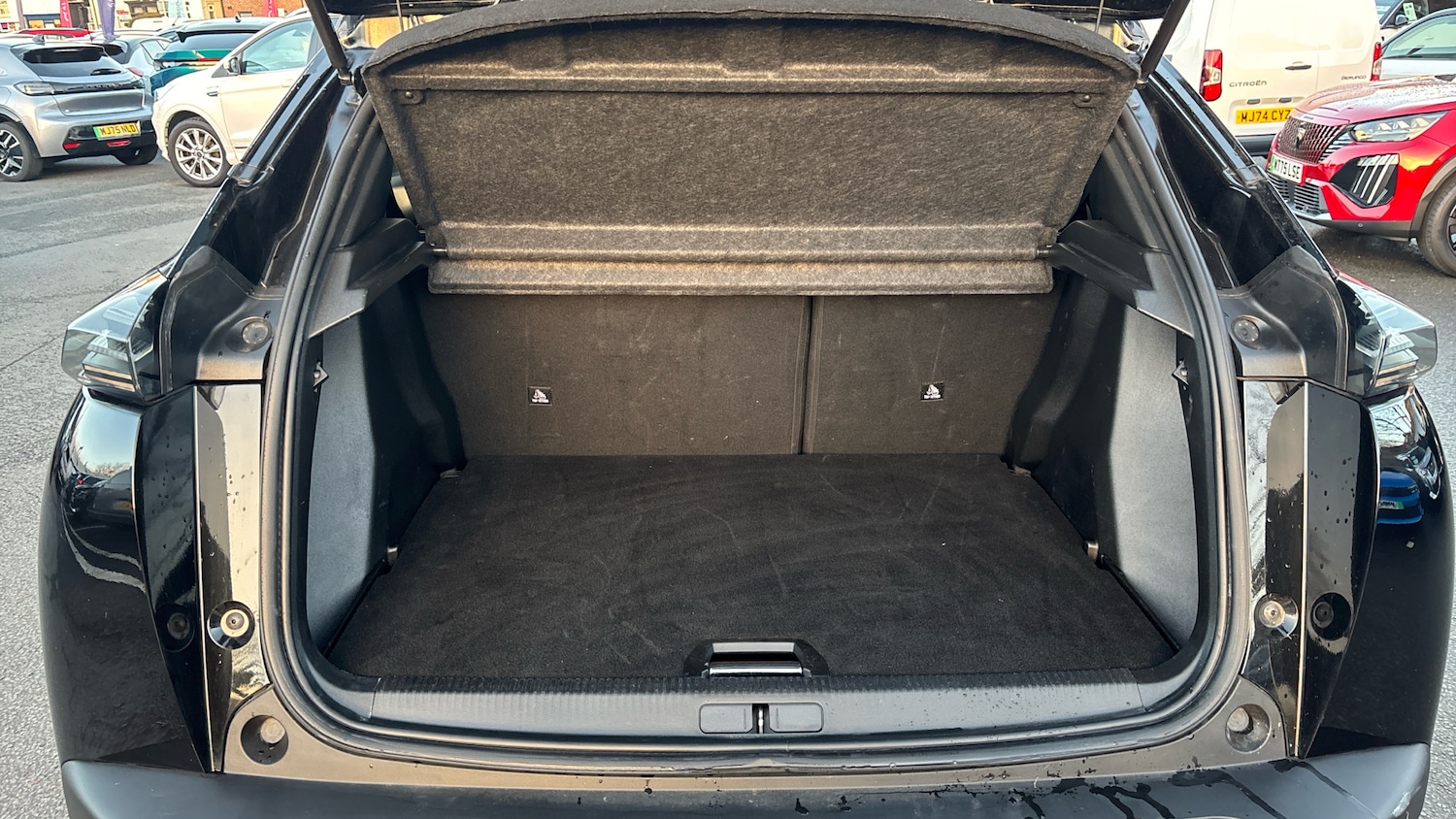 Used Peugeot 2008 2024 for sale - 76966121: Photo 20