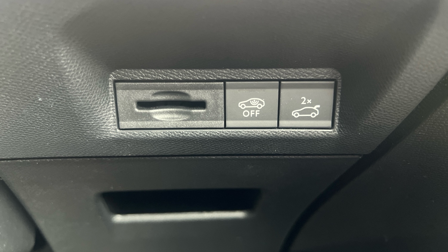 Vehicle 33