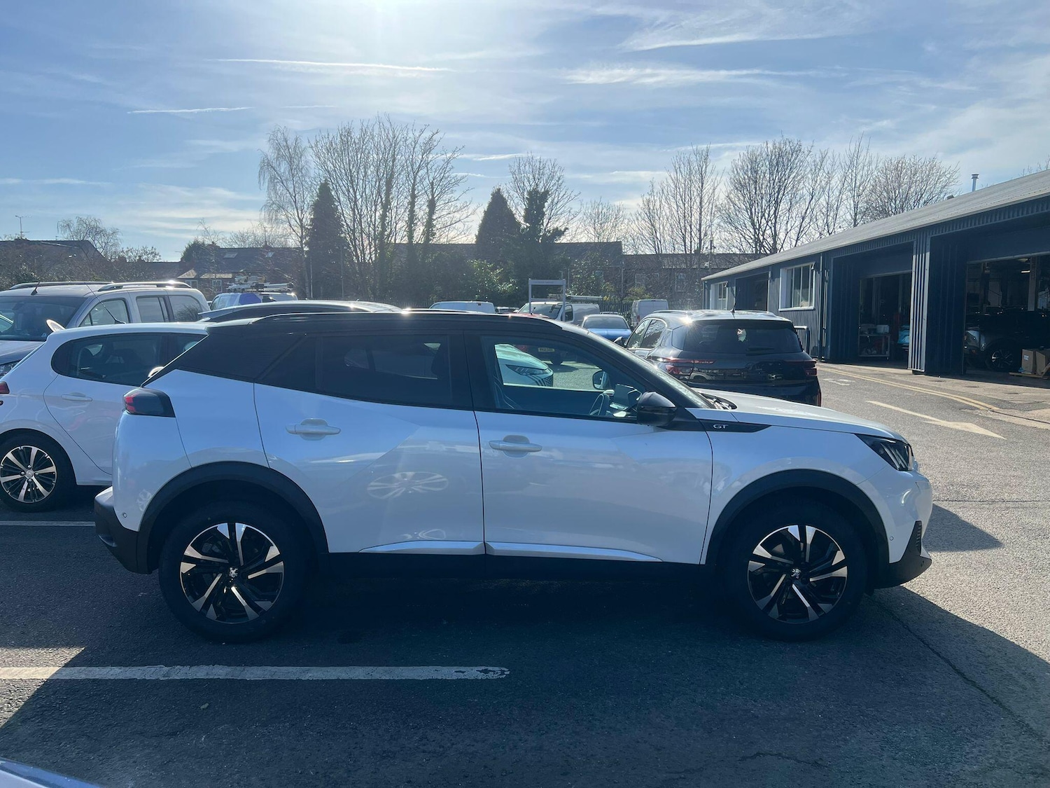 Used Peugeot 2008 2023 for sale - 77941357: Photo 4