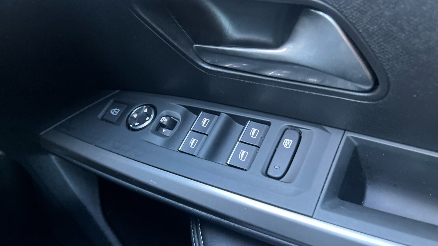 Used Peugeot 3008 2025 for sale - 76447004: Photo 22