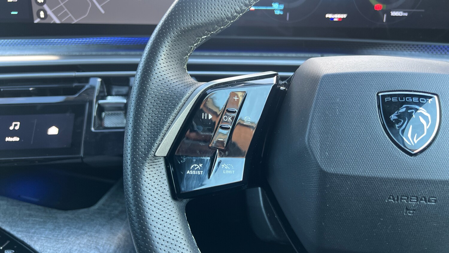 Used Peugeot 3008 2025 for sale - 76447004: Photo 23