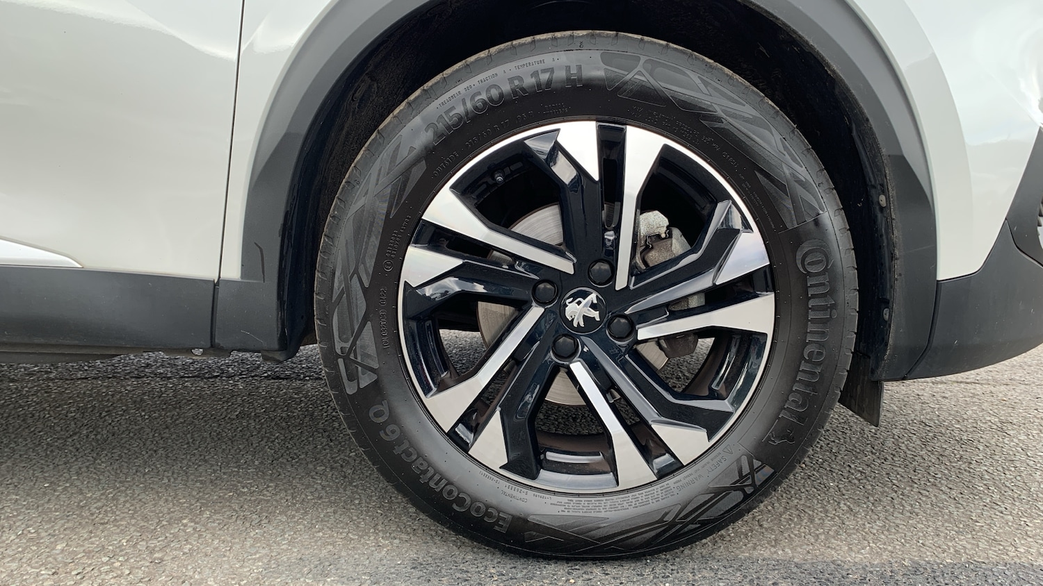 Used Peugeot 2008 2022 for sale - 76410179: Photo 17