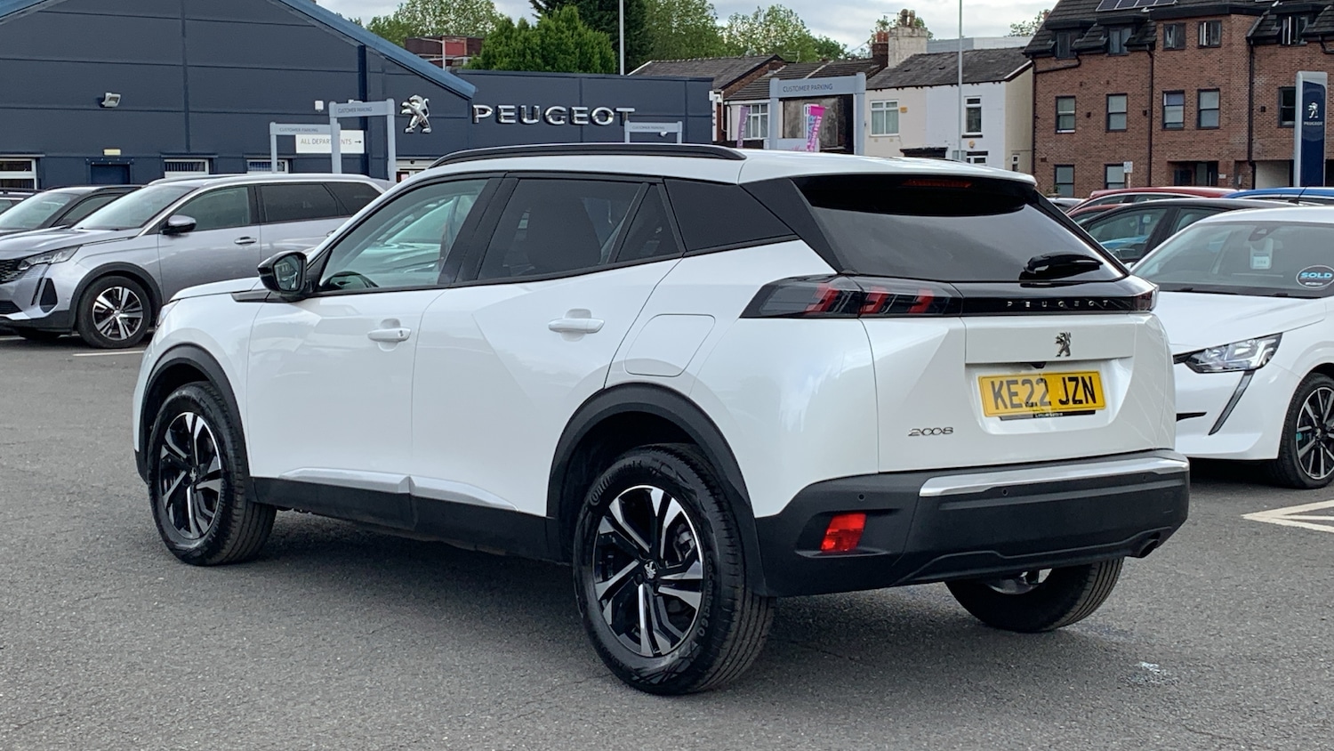 Used Peugeot 2008 2022 for sale - 76410179: Photo 5