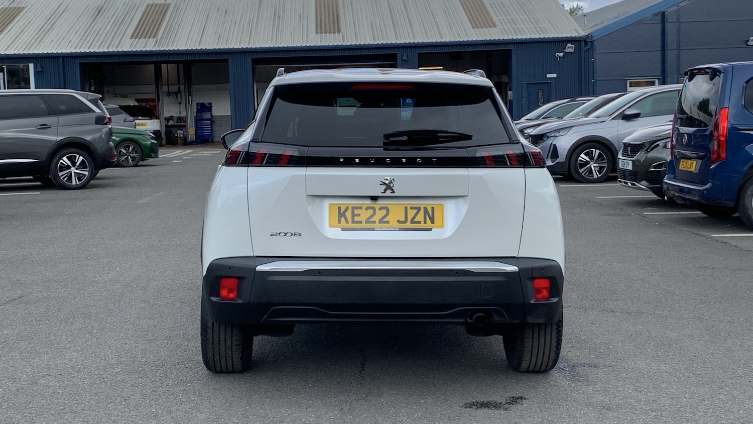 Used Peugeot 2008 2022 for sale - 76410179: Photo 9