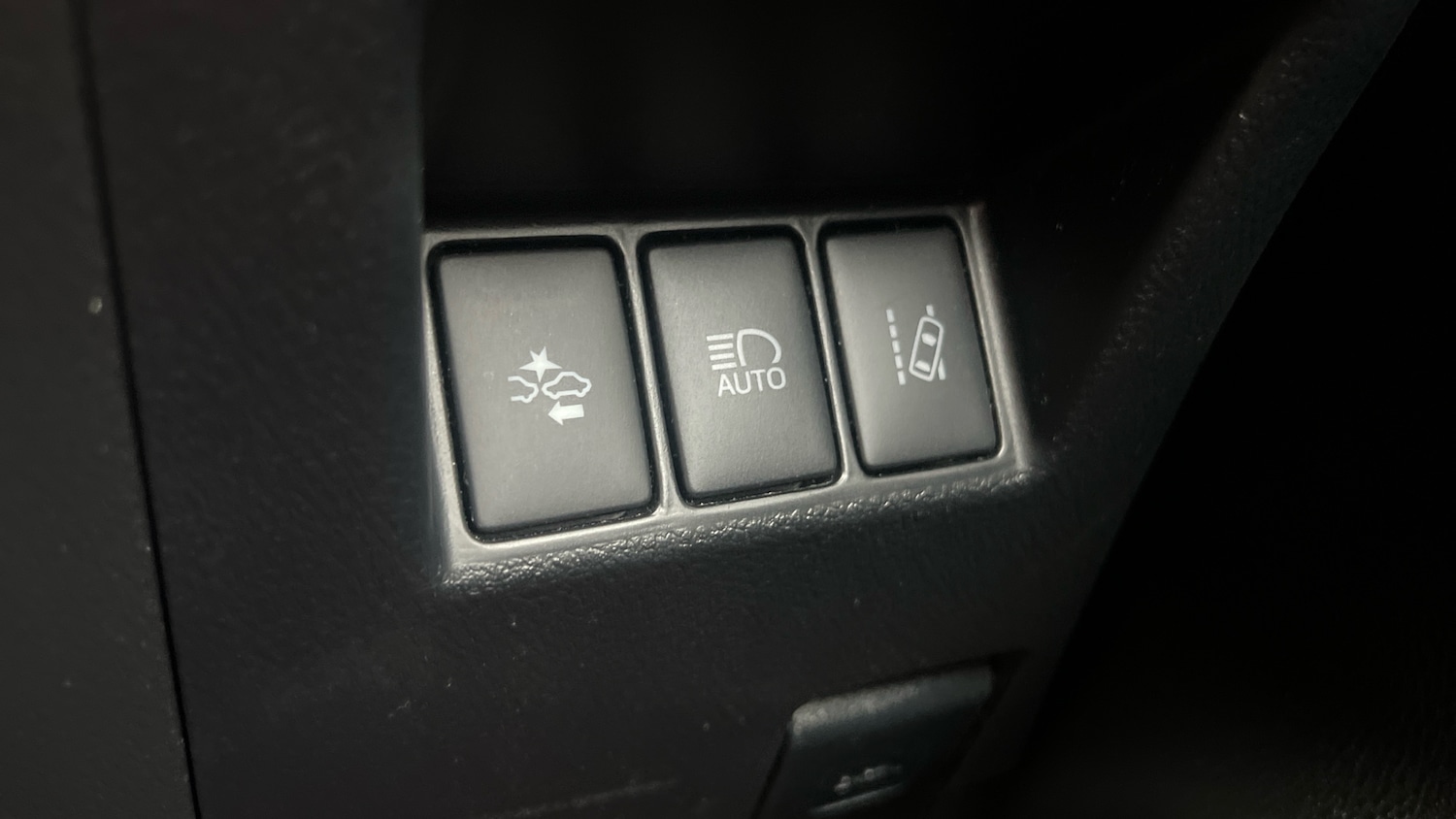 Used Toyota Yaris 2018 for sale - 76099789: Photo 31