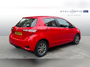 Used Toyota Yaris 2018 for sale - 76099789: Photo