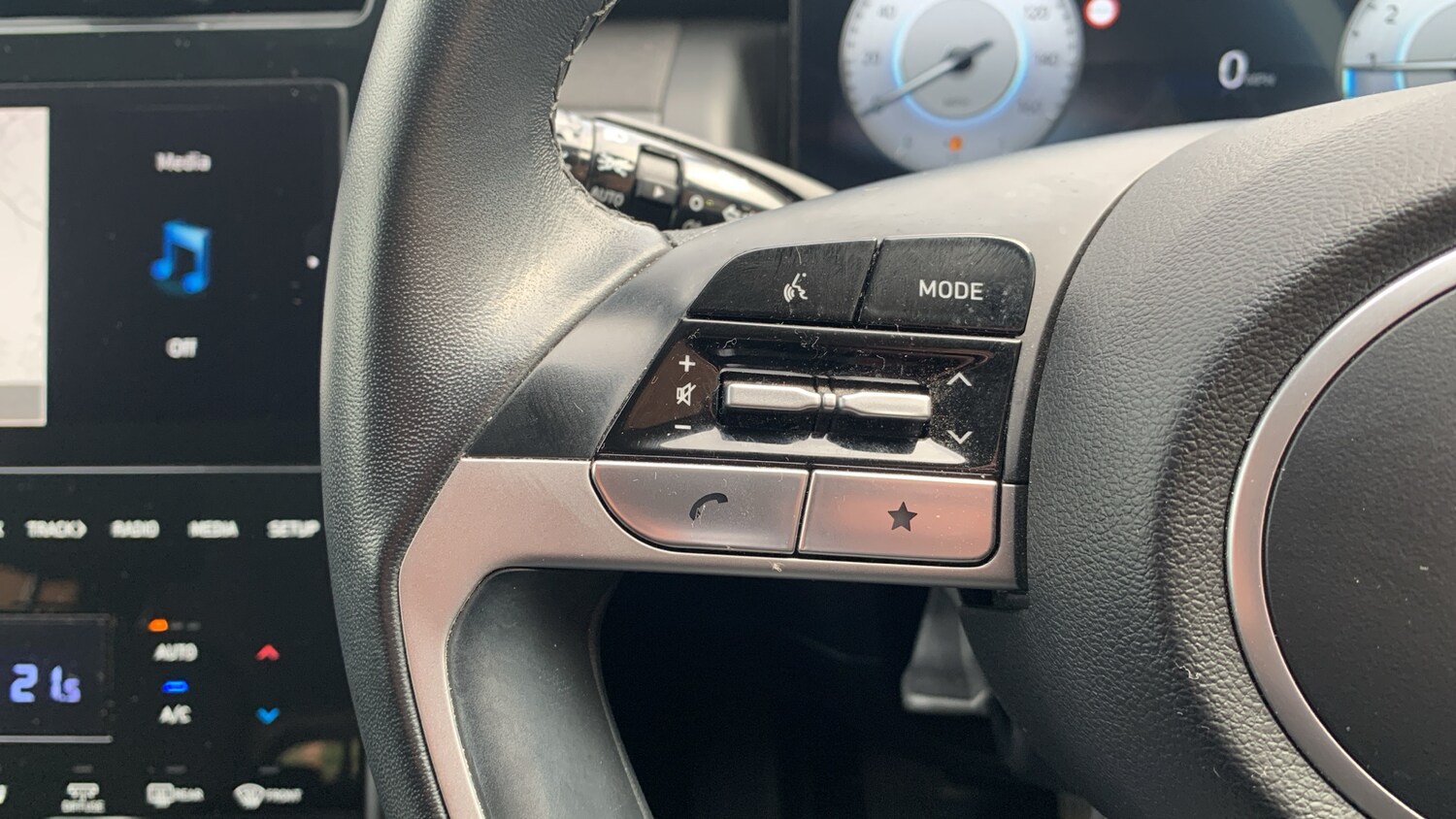 Used Hyundai TUCSON 2023 for sale - 77634345: Photo 23