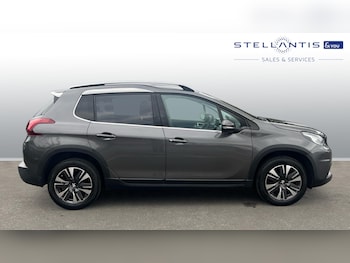 Used Peugeot 2008 2017 for sale - 75811231: Photo