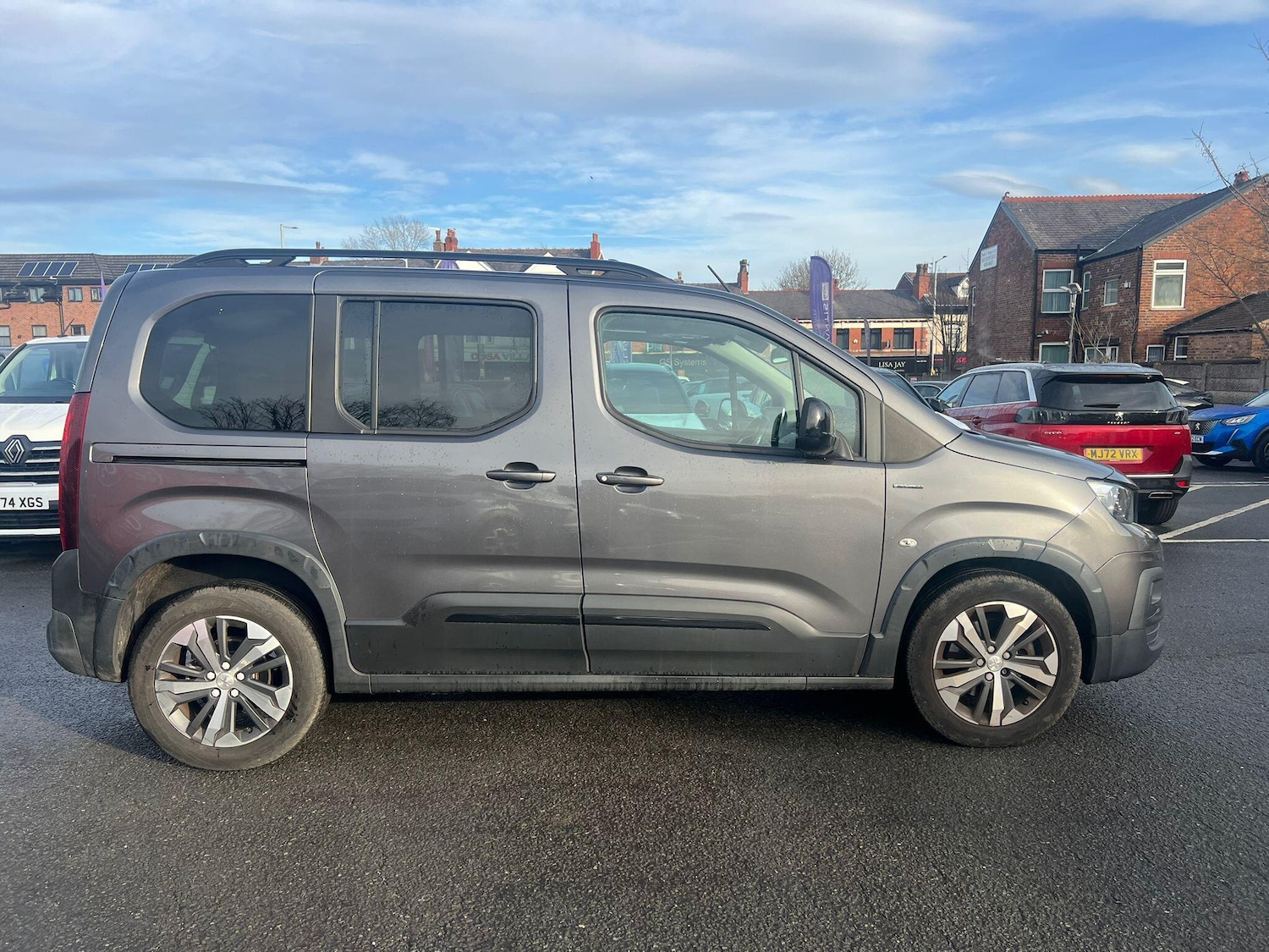 Used Peugeot Rifter 2019 for sale - 77204883: Photo 4
