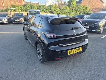 Used Peugeot 208 2023 for sale - 77898869: Photo