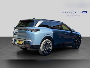 Used Peugeot 5008 2024 for sale - 79159653: Photo