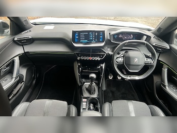 Used Peugeot 2008 2023 for sale - 76139388: Photo