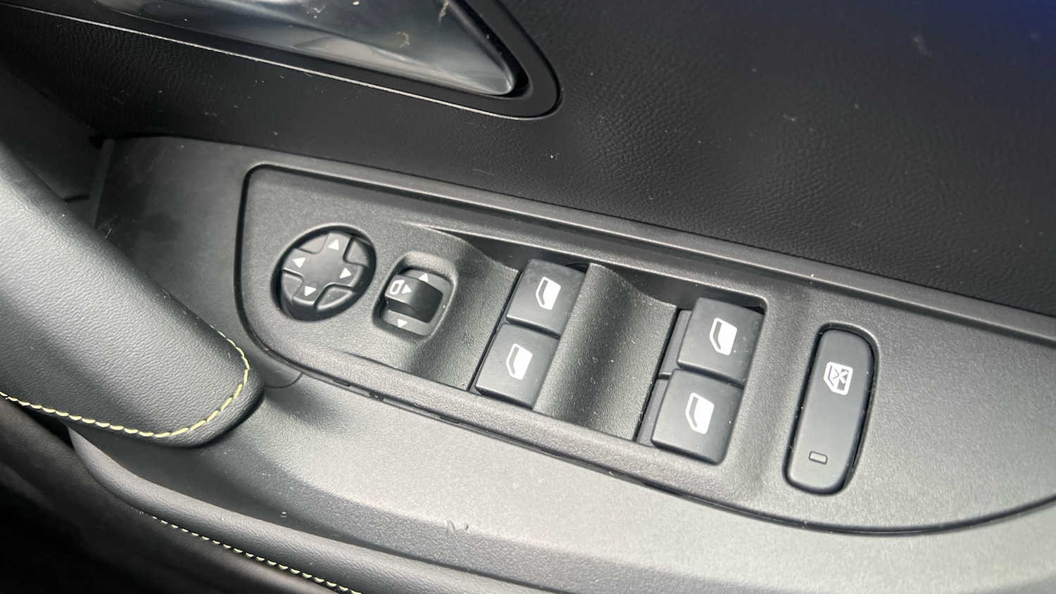 Used Peugeot 2008 2025 for sale - 77231199: Photo 22