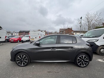Used Peugeot 208 2020 for sale - 77809530: Photo