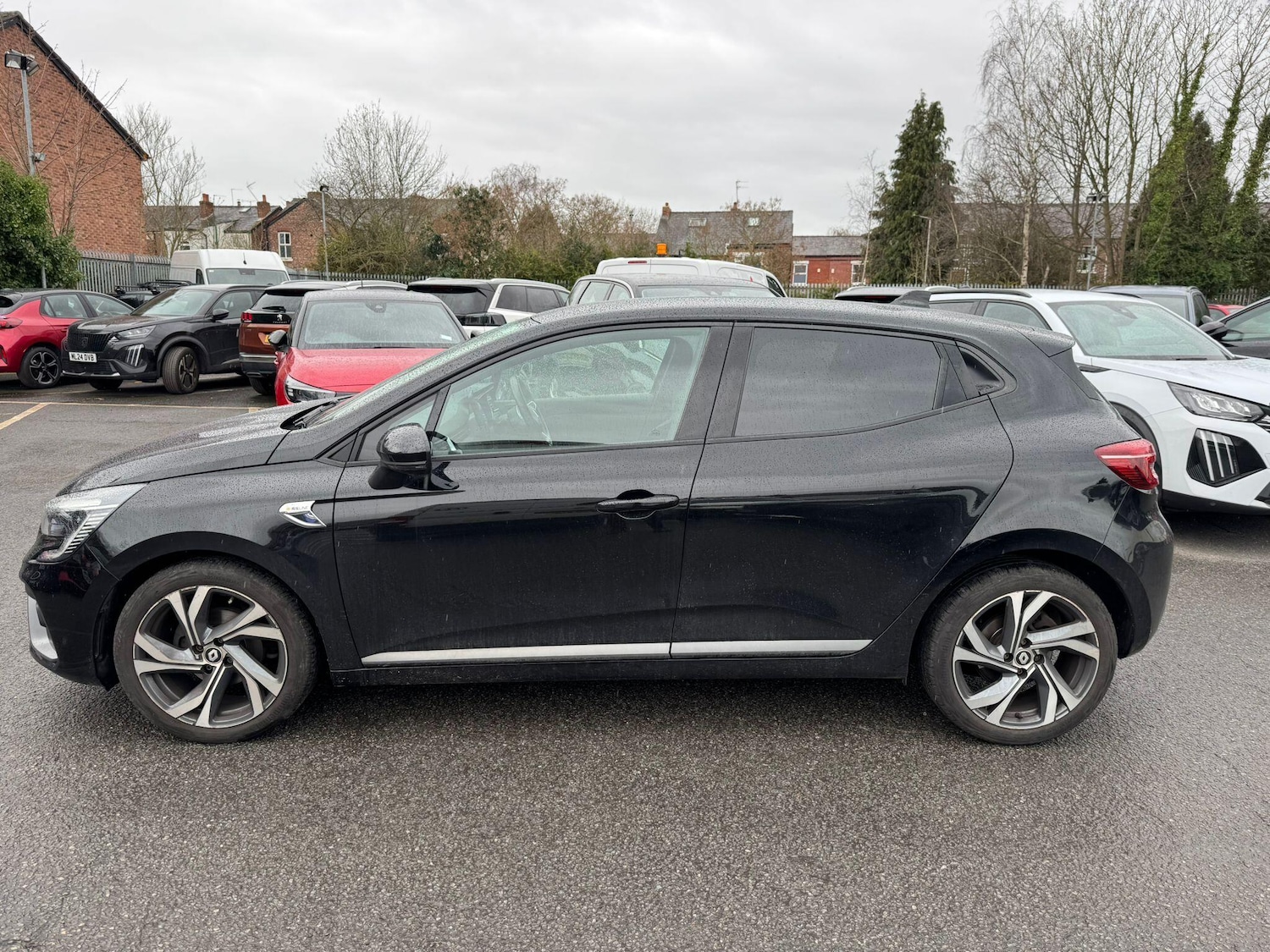 Used Renault Clio 2023 for sale - 77910182: Photo 5