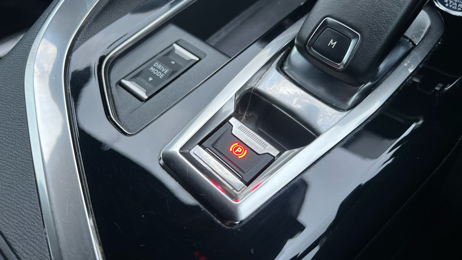 Used Peugeot 3008 2021 for sale - 76574257: Photo 21