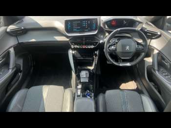 Used Peugeot 2008 2022 for sale - 74910107: Photo