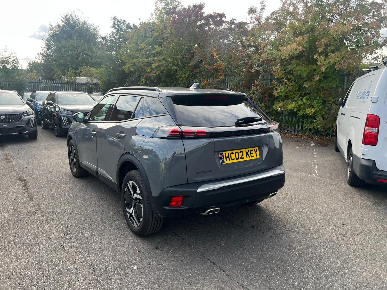 Used Peugeot 2008 2024 for sale - 76110253: Photo 3