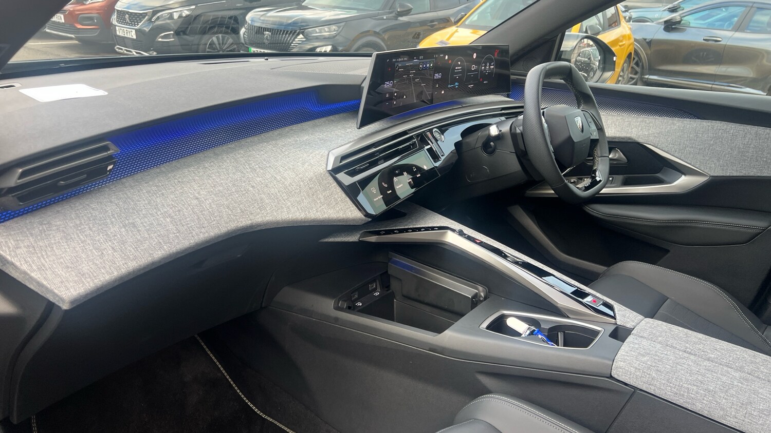 Used Peugeot 3008 2025 for sale - 77268693: Photo 12