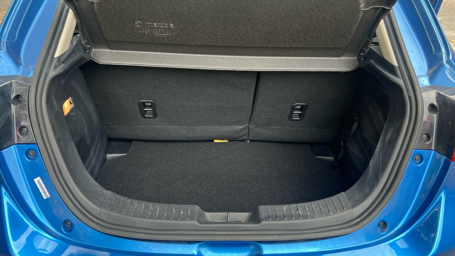 Used Mazda Mazda2 2018 for sale - 76123551: Photo 19