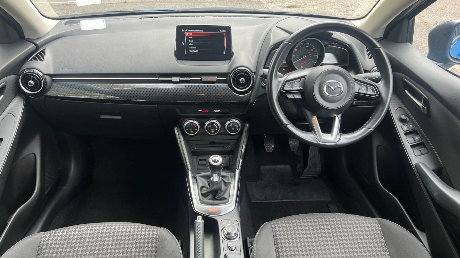 Used Mazda Mazda2 2018 for sale - 76123551: Photo 4