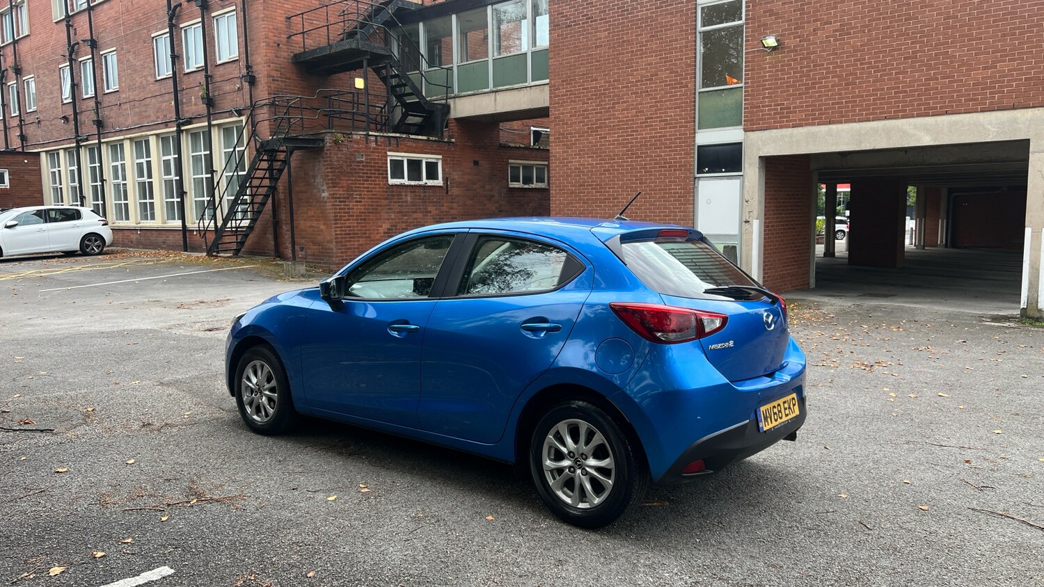 Used Mazda Mazda2 2018 for sale - 76123551: Photo 5