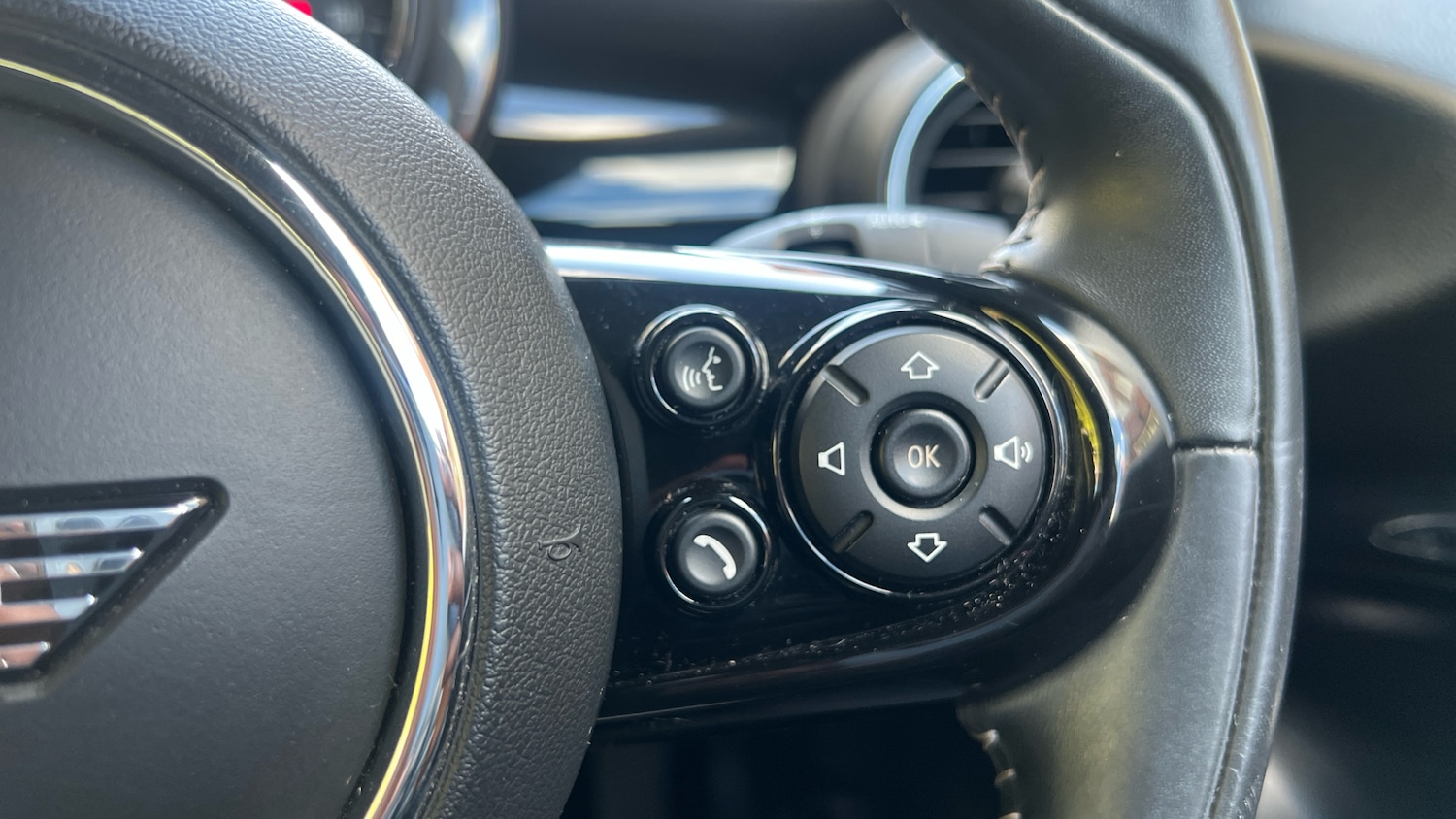 Used MINI Convertible 2020 for sale - 76025003: Photo 24
