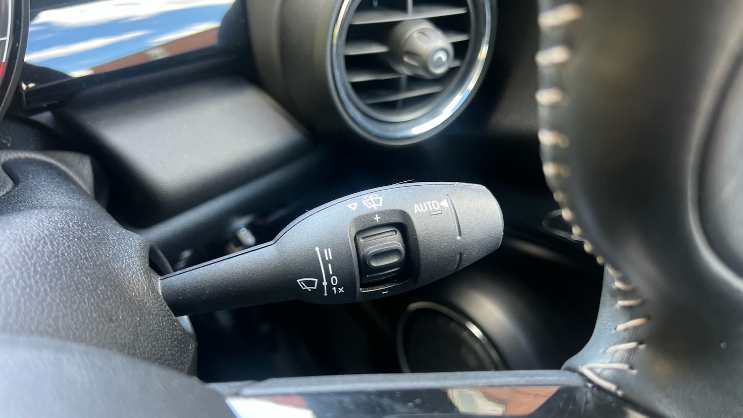 Used MINI Convertible 2020 for sale - 76025003: Photo 28