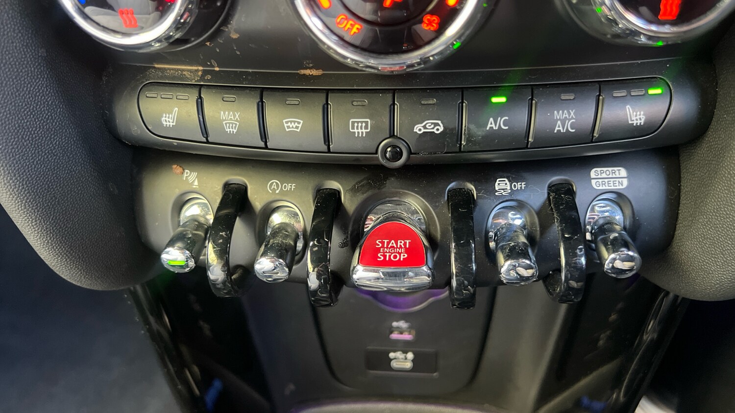 Used MINI Convertible 2020 for sale - 76025003: Photo 33