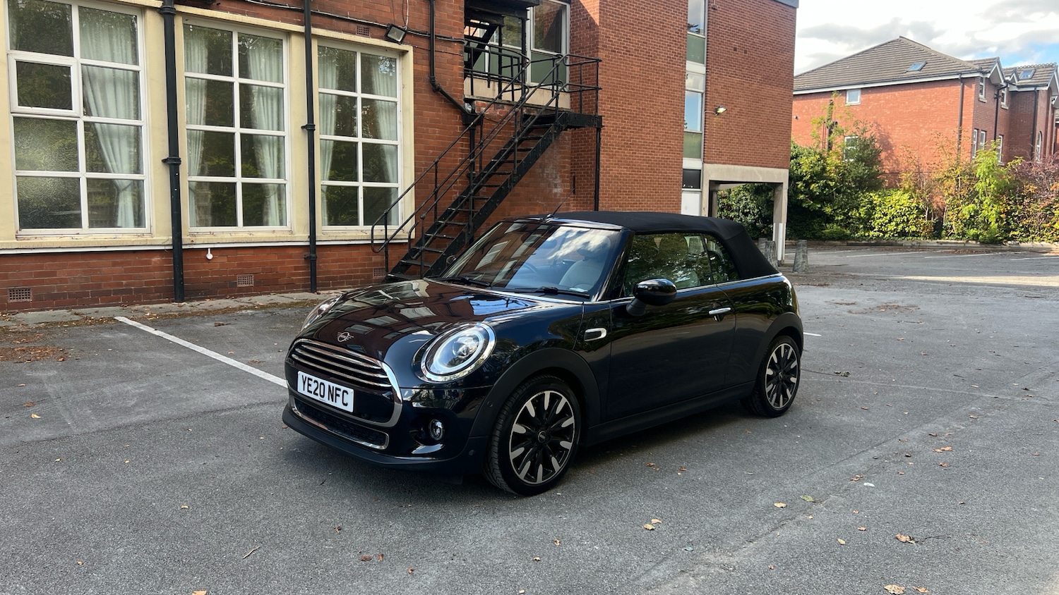 Used MINI Convertible 2020 for sale - 76025003: Photo 7