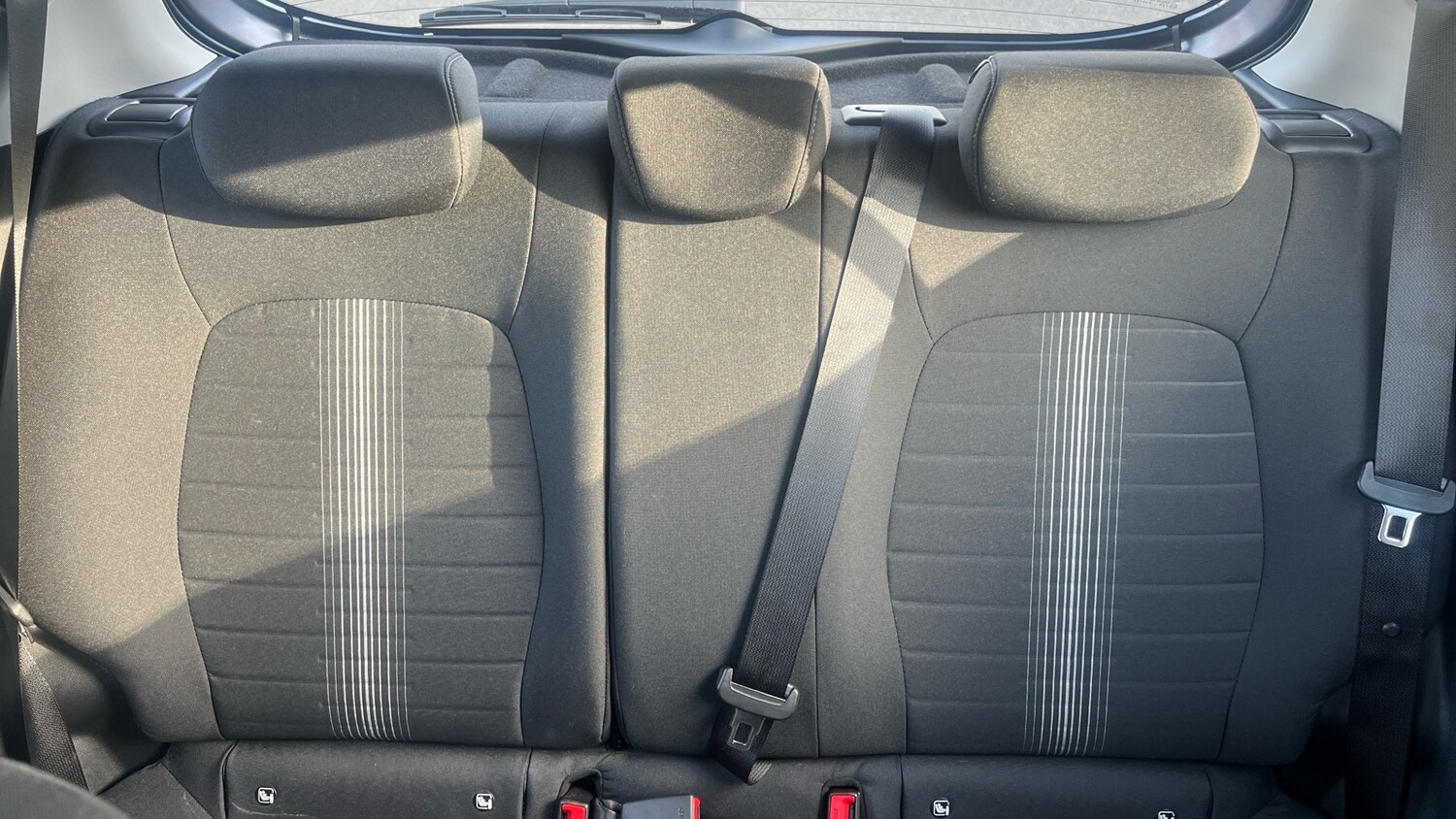 Used Hyundai i10 2023 for sale - 75929312: Photo 25