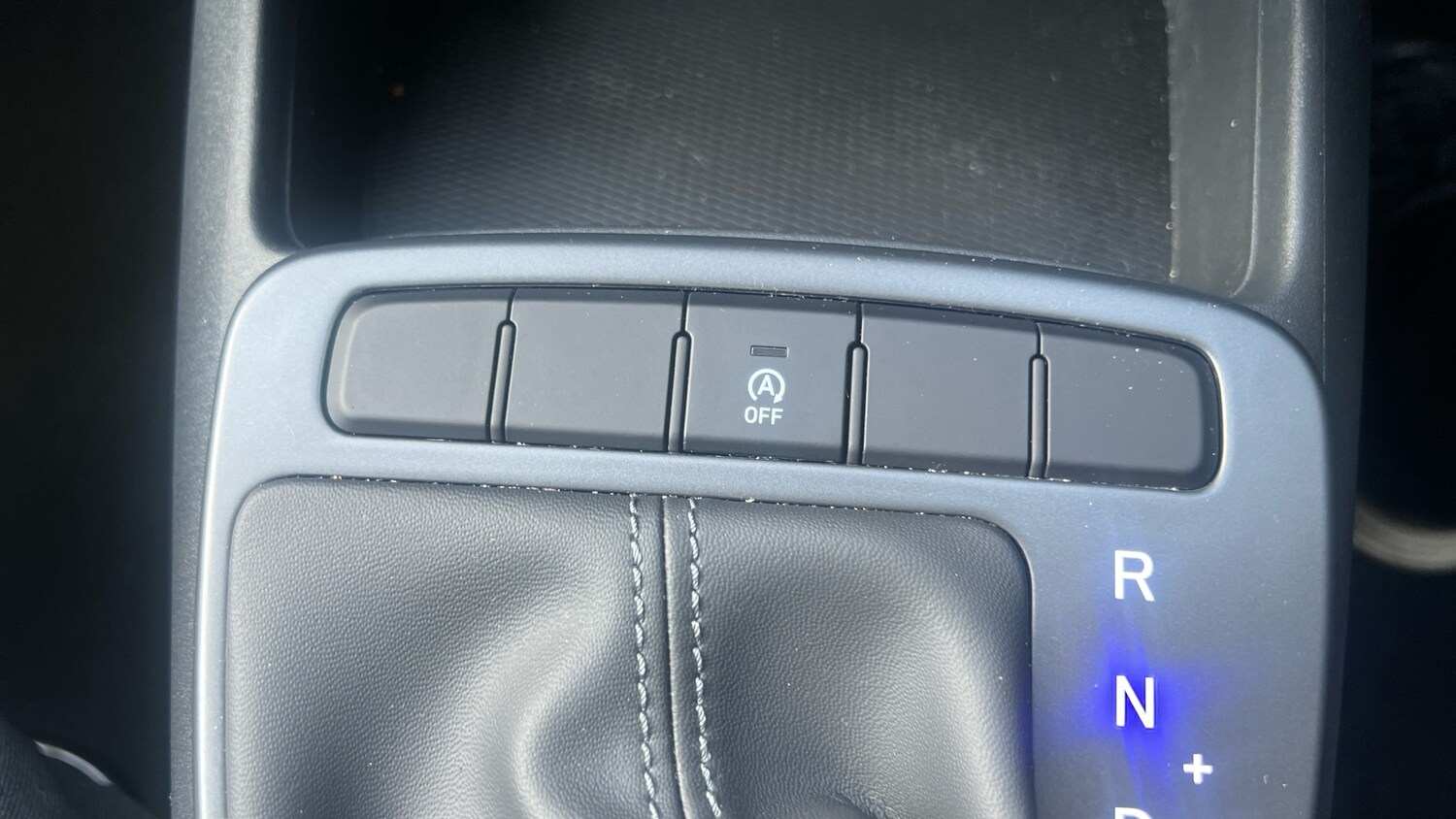 Used Hyundai i10 2023 for sale - 75929312: Photo 31