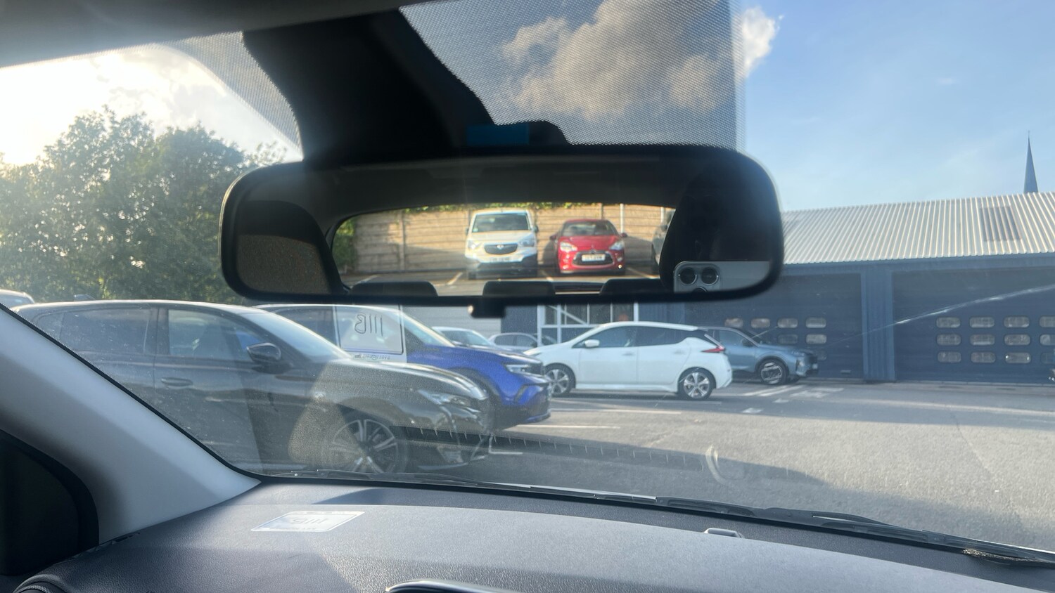 Used Hyundai i10 2023 for sale - 75929312: Photo 33