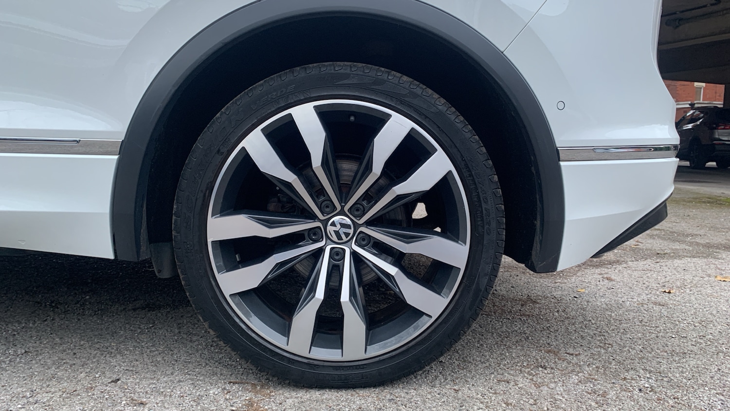 Used Volkswagen Tiguan 2016 for sale - 77684994: Photo 15