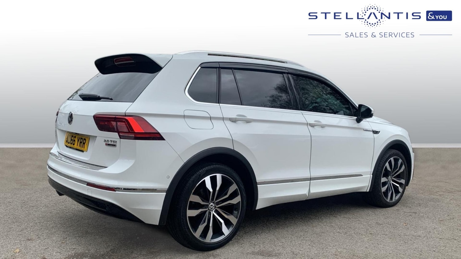 Used Volkswagen Tiguan 2016 for sale - 77684994: Photo 3