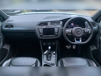 Used Volkswagen Tiguan 2016 for sale - 77684994: Photo