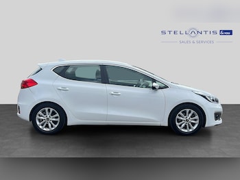 Used Kia Ceed 2018 for sale - 79094239: Photo