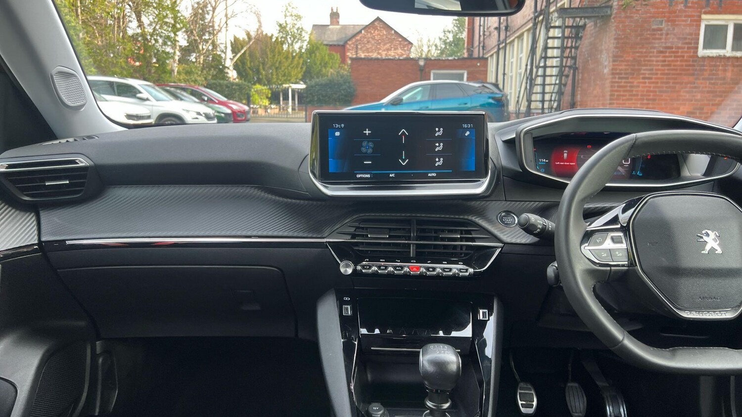 Used Peugeot 2008 2022 for sale - 77941354: Photo 6