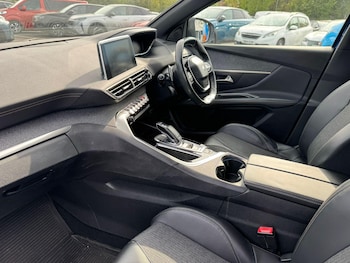 Used Peugeot 3008 2018 for sale - 78418046: Photo