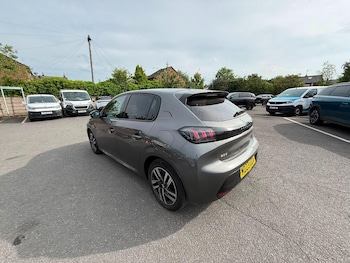 Used Peugeot 208 2023 for sale - 78977392: Photo